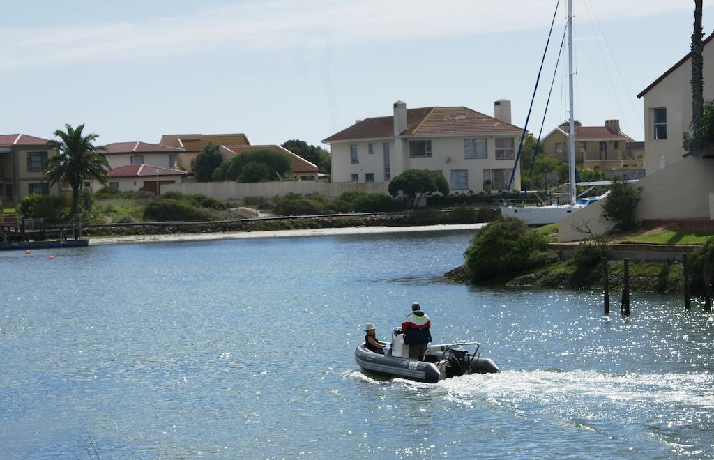 Le Marina B&B Velddrif Exterior photo